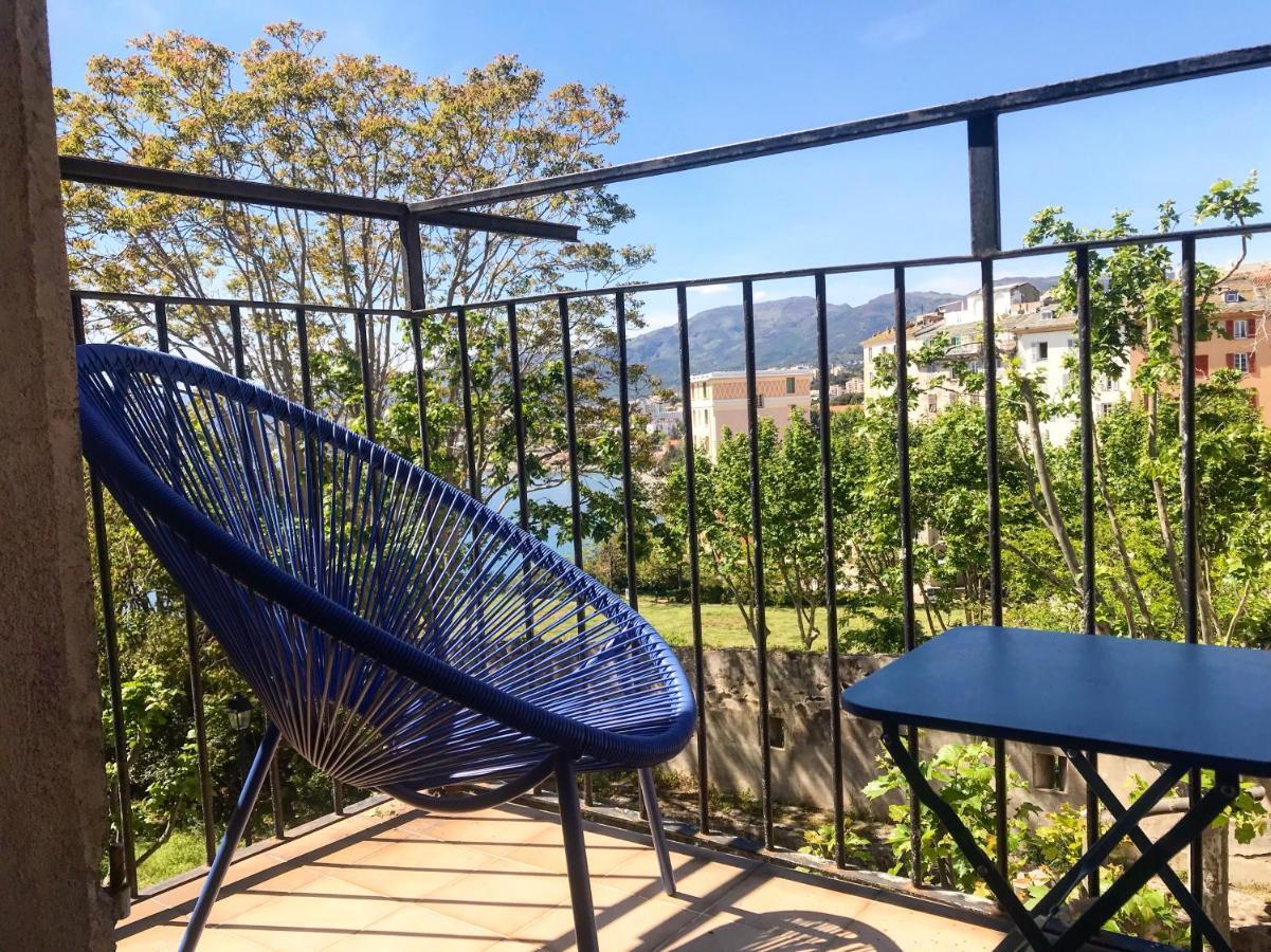 Ferienwohnung Casa Lochje Au Coeur De La Citadelle Bastia  Exterior foto